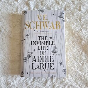 The Invisible Life of Addie Larue by V.E Schwab